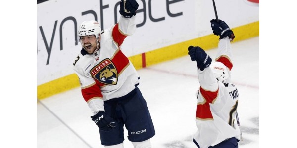 Trois équipes se qualifient pour les demi-finales après avoir changé d'entraîneur